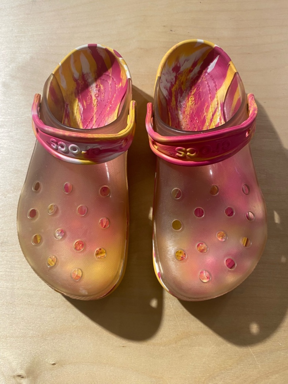 CROCS Kids' Multi-Color Slip-On Clogs - Pink & Yellow F-5 M-7 (Box 1) - Picture 2 of 9